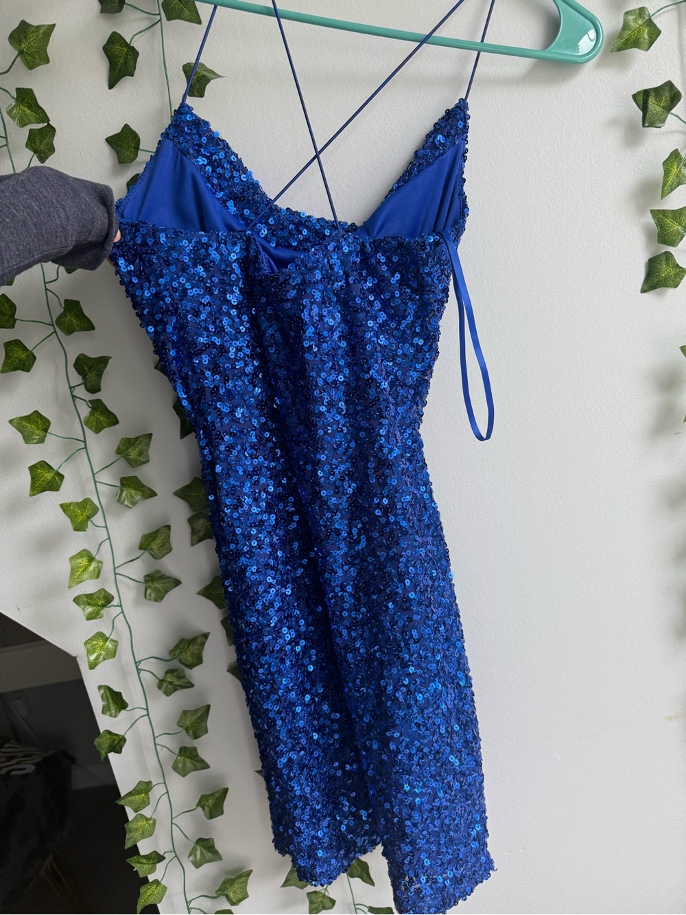 Windsor Dress - Picture 2 of 4